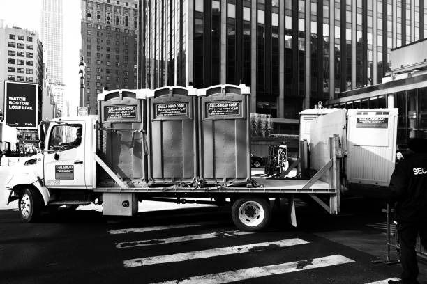 Portable bathroom rental in Quincy, MI